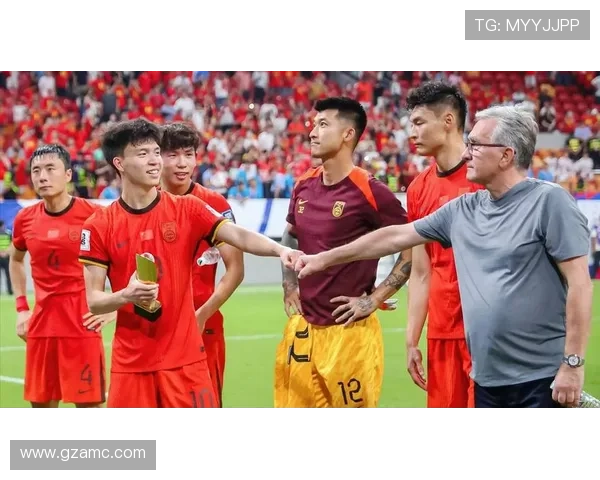 国家队新帅亮相联赛焦点对决引爆球迷期待新赛季走势攻防格局全面升级